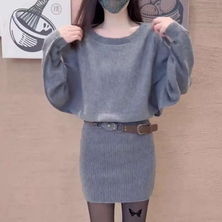 パフスリーブニットミニワンピース