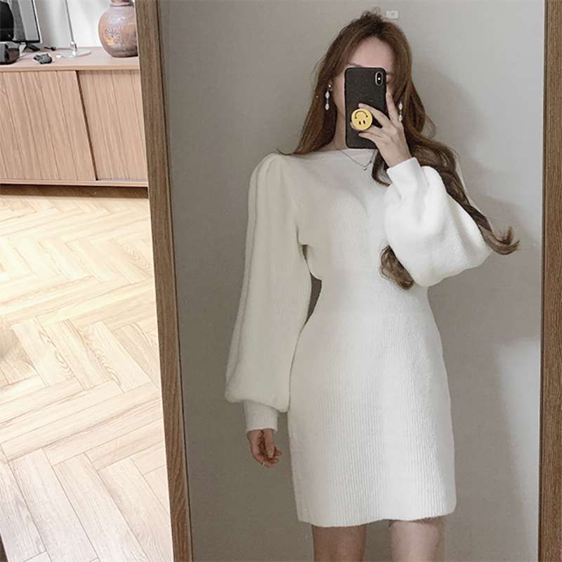 ふんわり袖のリブニットミニワンピース