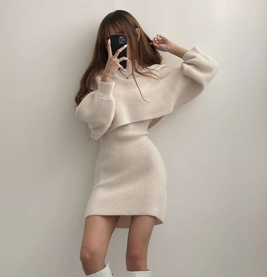 ミニワンピース オーバーサイズタートルネックxワンピースセット