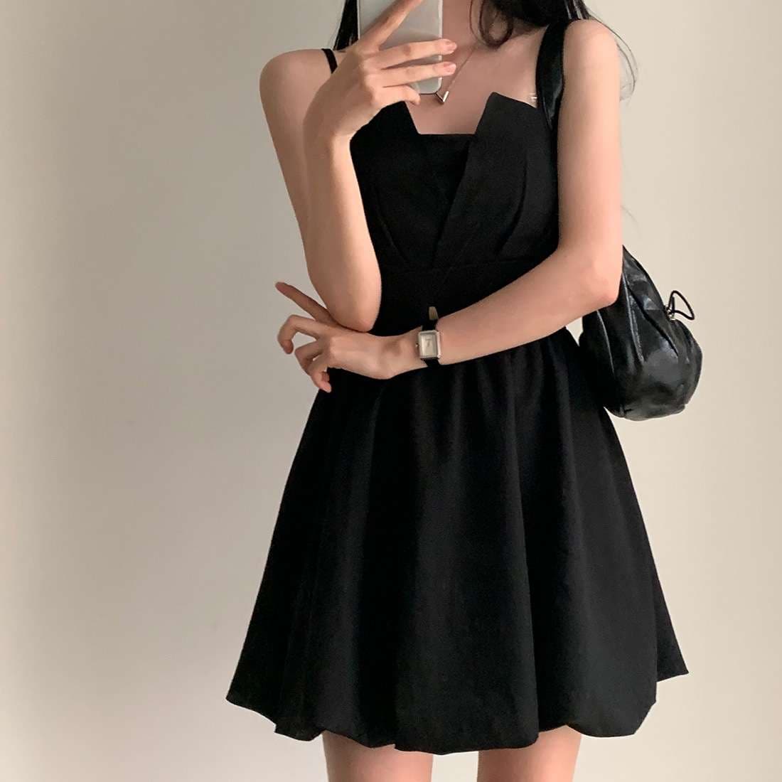 シンプルプリーツキャミミニワンピース