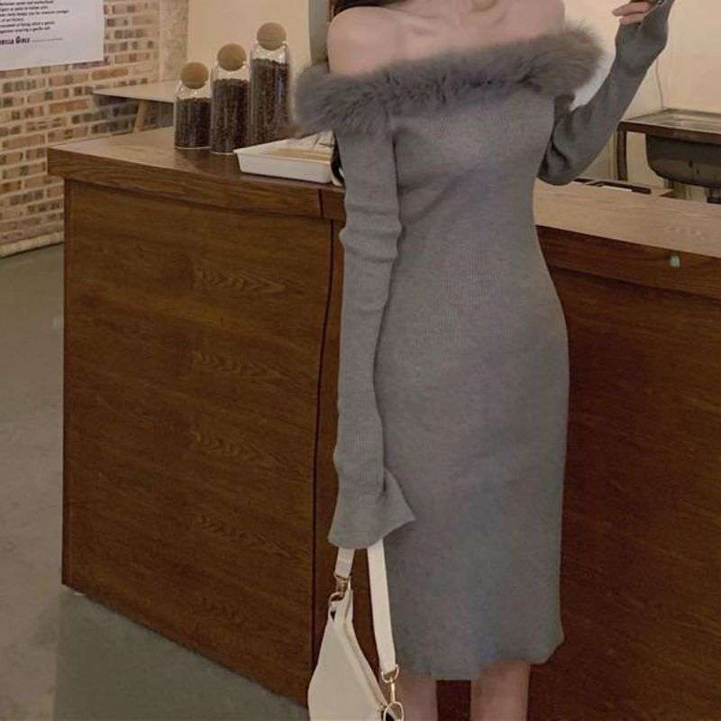 ファー付きリブニットミニワンピース