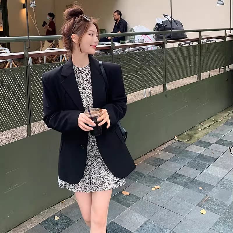 ミニワンピース 花柄パフスリーブ タイトワンピ