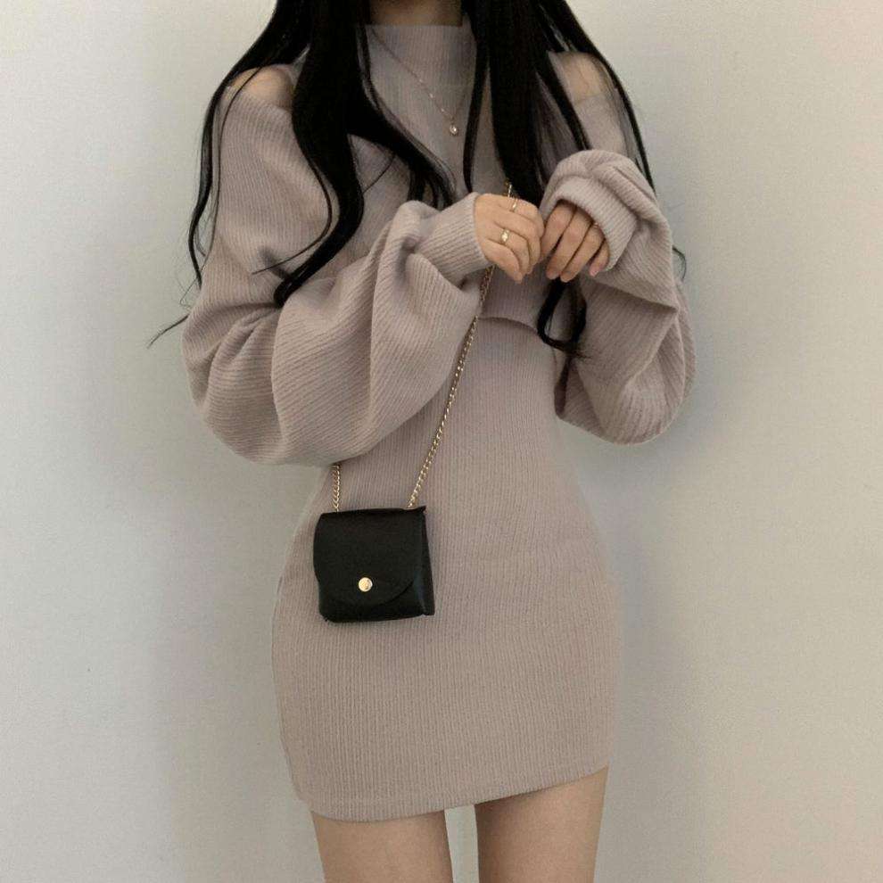 ミニワンピース 韓国風 肩出しニットワンピ