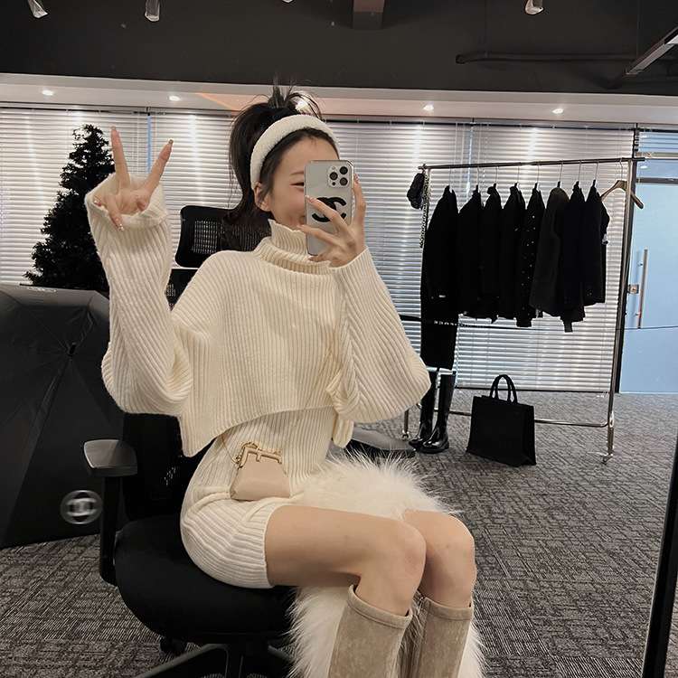 フワモコタートルネック ニットミニワンピース