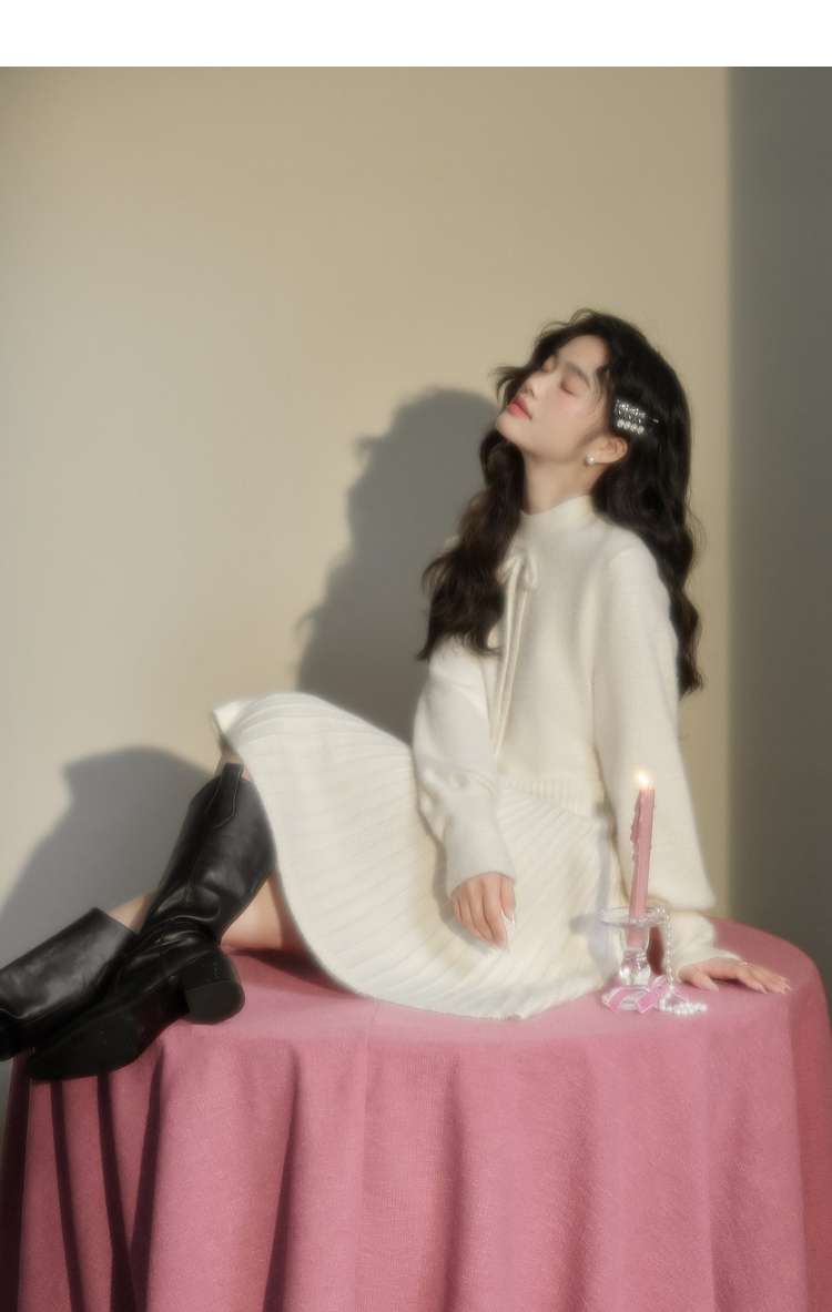 ミニワンピース プリーツミニニットワンピース