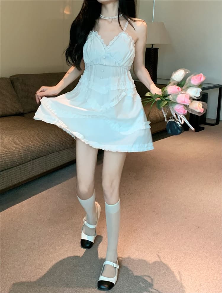 フリル装飾白キャミソールミニワンピース